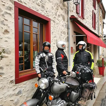 Logis Hotel Restaurant La Barguillere