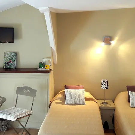 Logis Restaurant La Barguillere Saint-Pierre-de-Rivière