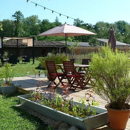 Hotel Logis Restaurant La Barguillere