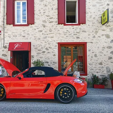 Logis Restaurant La Barguillere 2* Saint-Pierre-de-Rivière