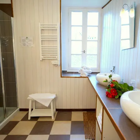 Logis Restaurant La Barguillere Saint-Pierre-de-Rivière