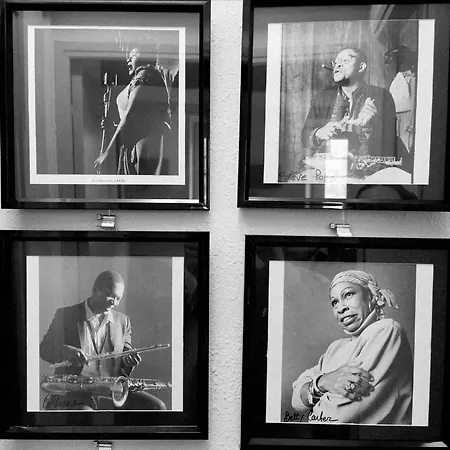 Ξενοδοχείο Logis Restaurant La Barguillere Saint-Pierre-de-Rivière