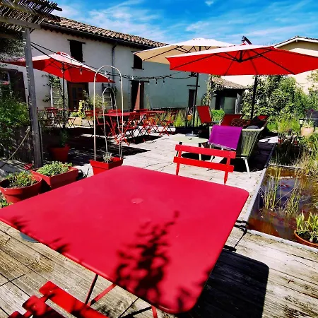 Logis Hotel Restaurant La Barguillere 2* Saint-Pierre-de-Riviere