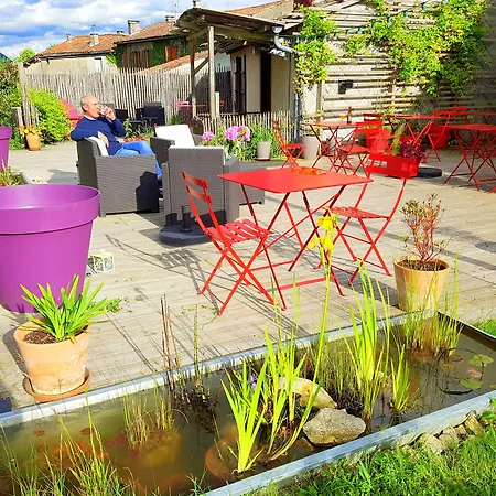 Hotel Logis Restaurant La Barguillere Saint-Pierre-de-Rivière