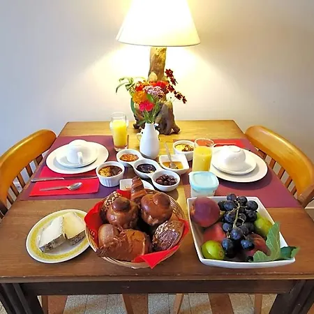Отель Logis Restaurant La Barguillere Saint-Pierre-de-Riviere
