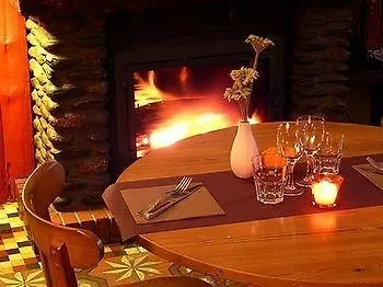 Logis Restaurant La Barguillere 2*