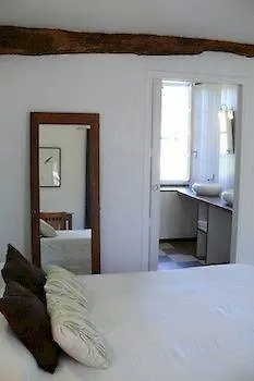 Szálloda Logis Restaurant La Barguillere 2*