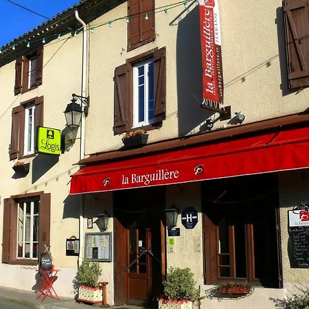 Hotel Logis Hotel Restaurant La Barguillere Saint-Pierre-de-Riviere