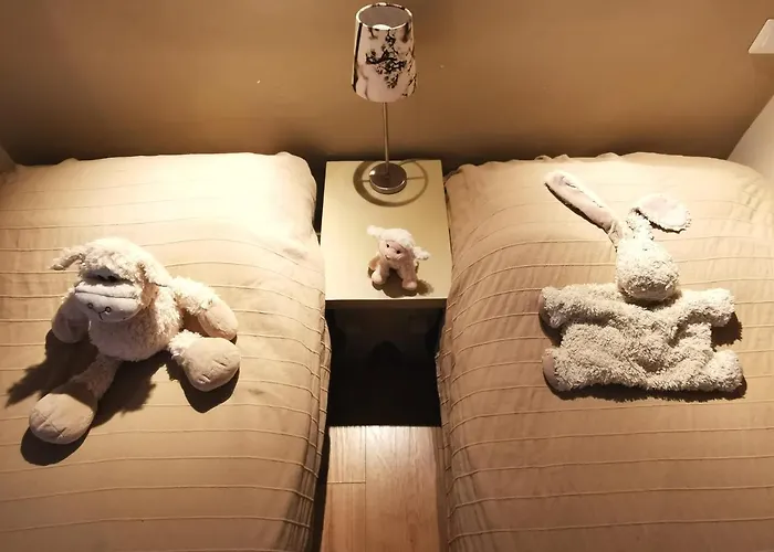 Otel Logis Restaurant La Barguillere Saint-Pierre-de-Rivière