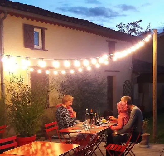 Logis Hotel Restaurant La Barguillere Hotel Saint-Pierre-de-Riviere